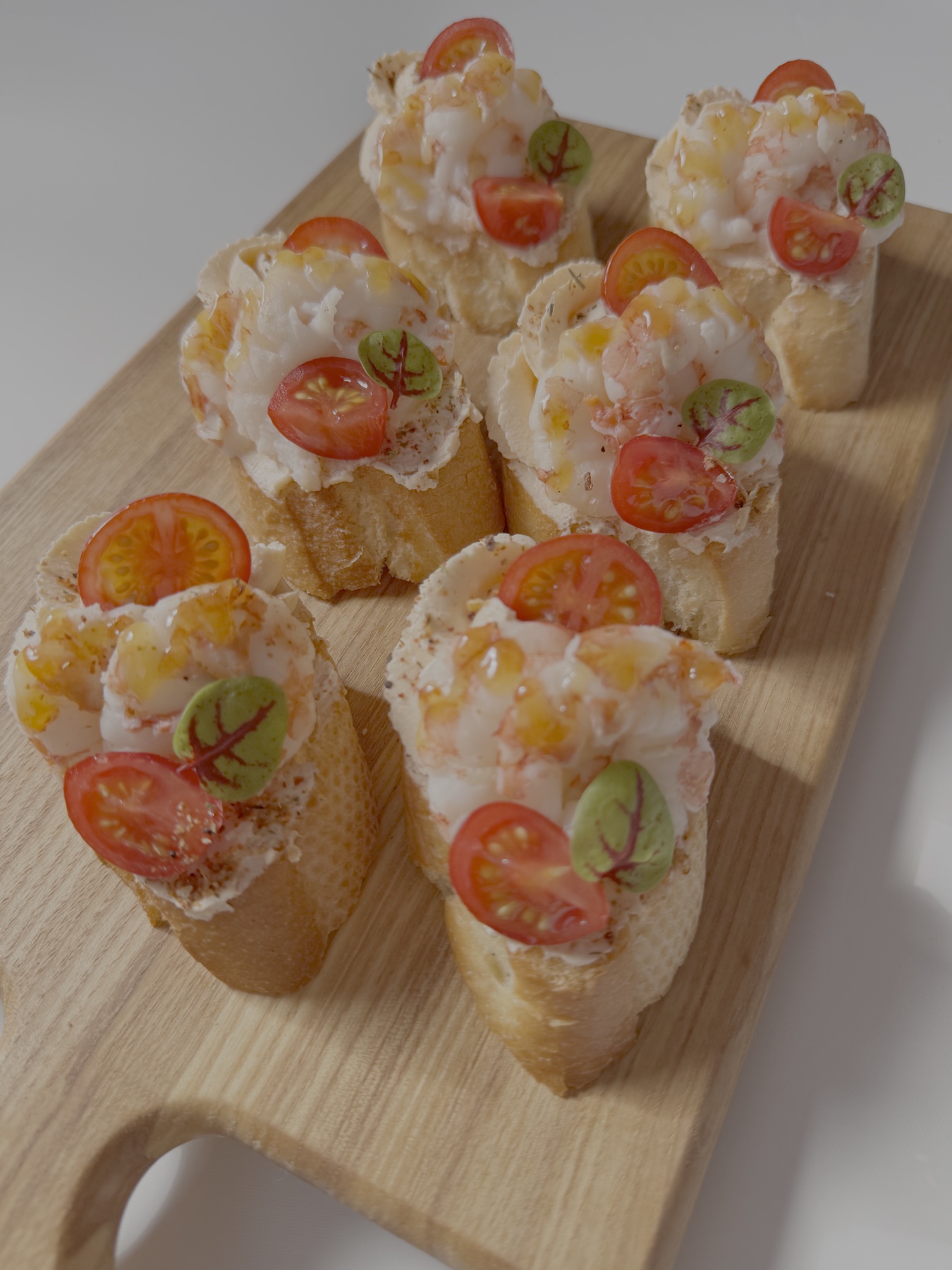 Bruschetta con gamberi